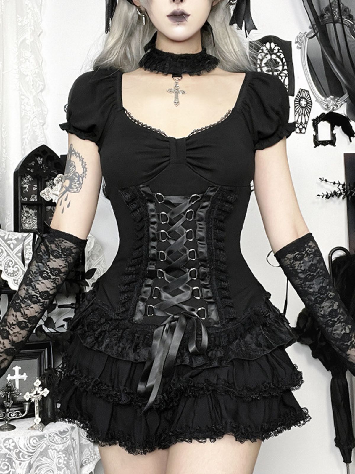 Gothic-style Corset-inspired Sexy Lce-up Short-sleeve Shirt