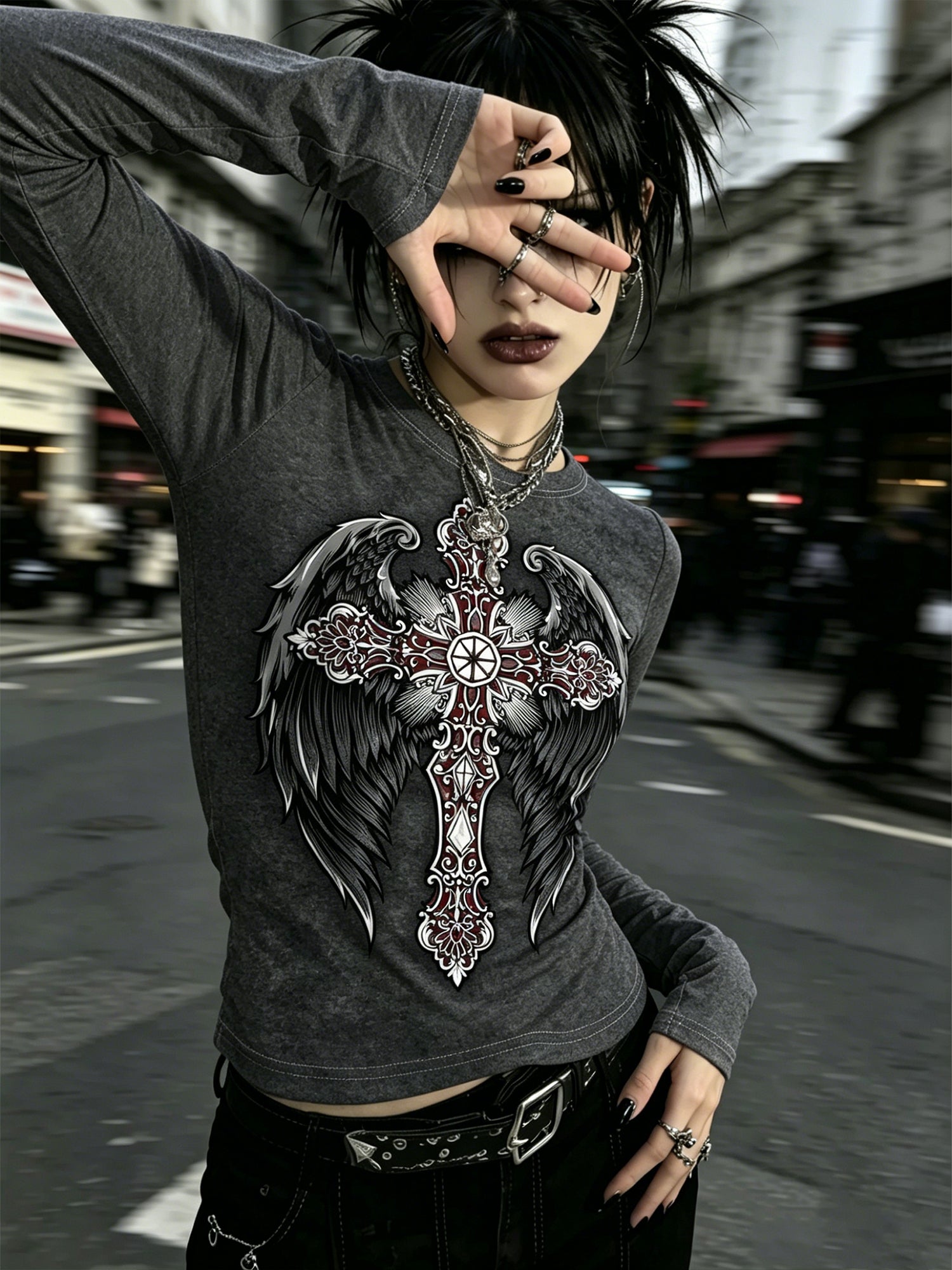 Dark Gothic Round-Neck Winged Retro Long-Sleeve Tee