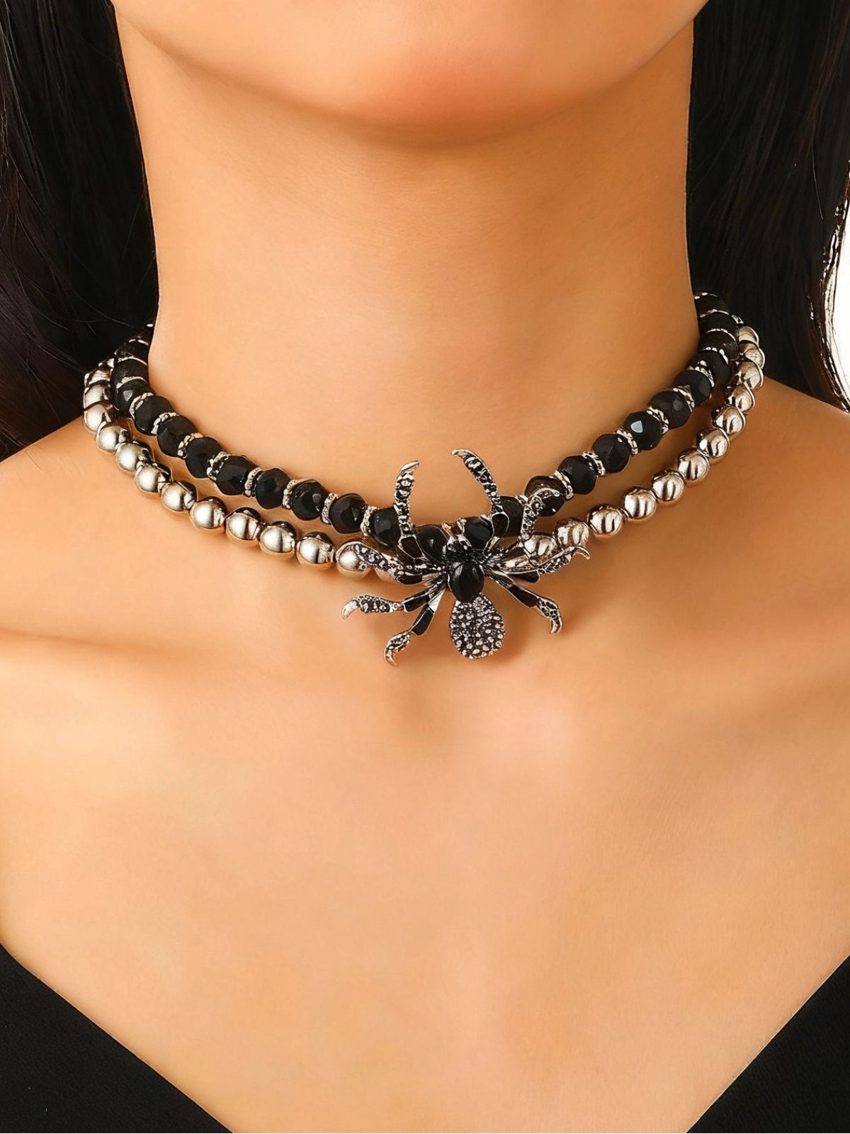 Dark Diamond-Studded Spider Necklace Bracelet and Ring Set