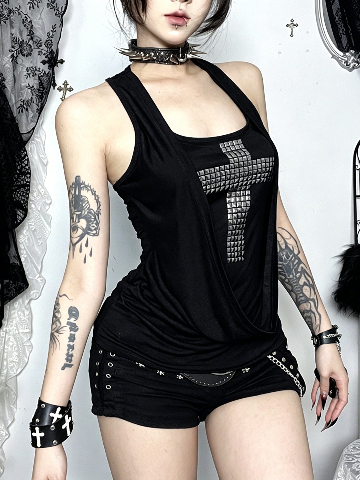 Dark-style Cross Rhinestone Patched Vest