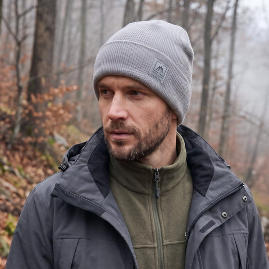 Mountain Patch Solid Warm Knit Beanie