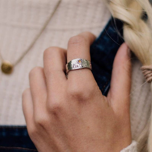 Vintage Sunset Valley Champagne Gem Creative Ring