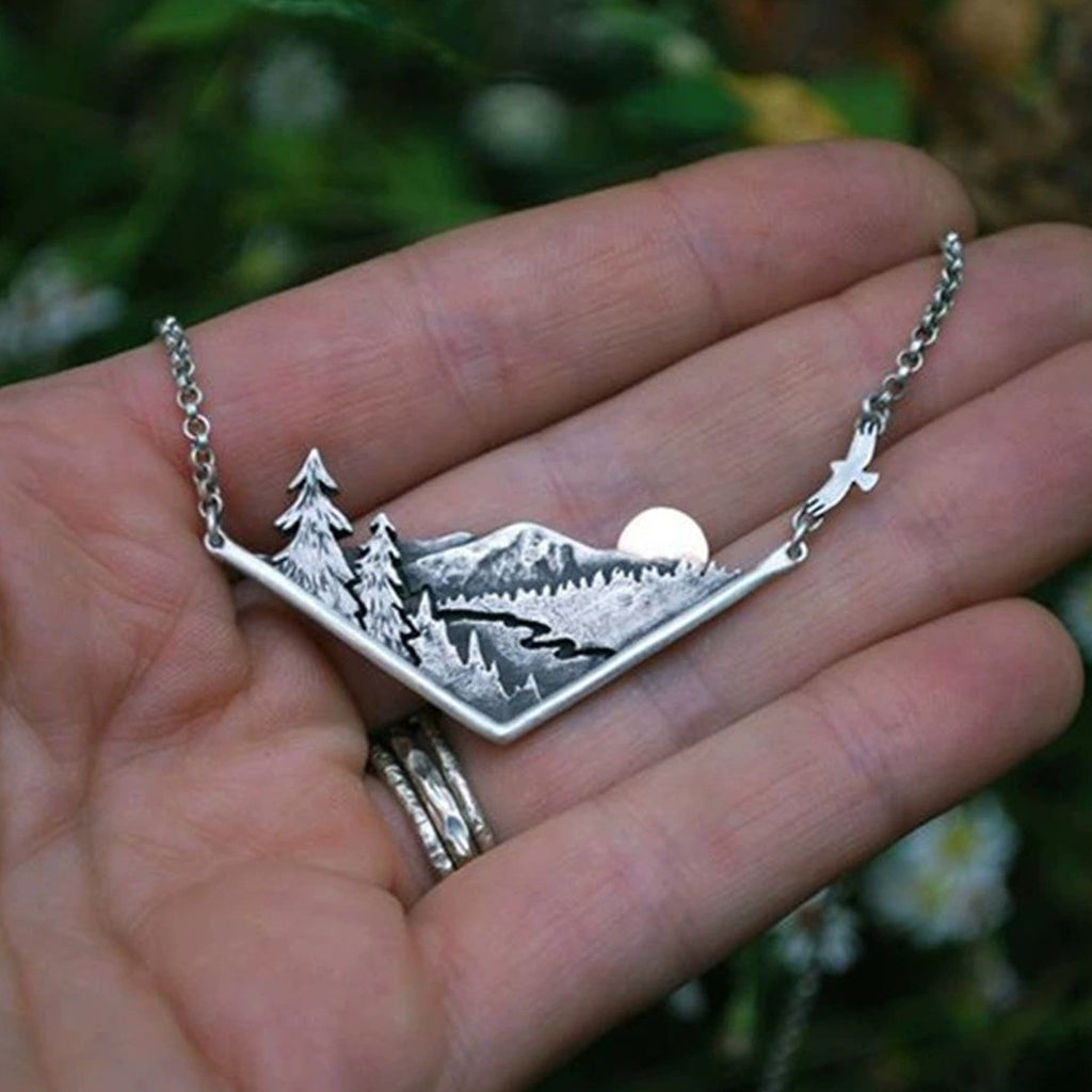 Valley Natural Pattern Design Fashion Pendant Necklace